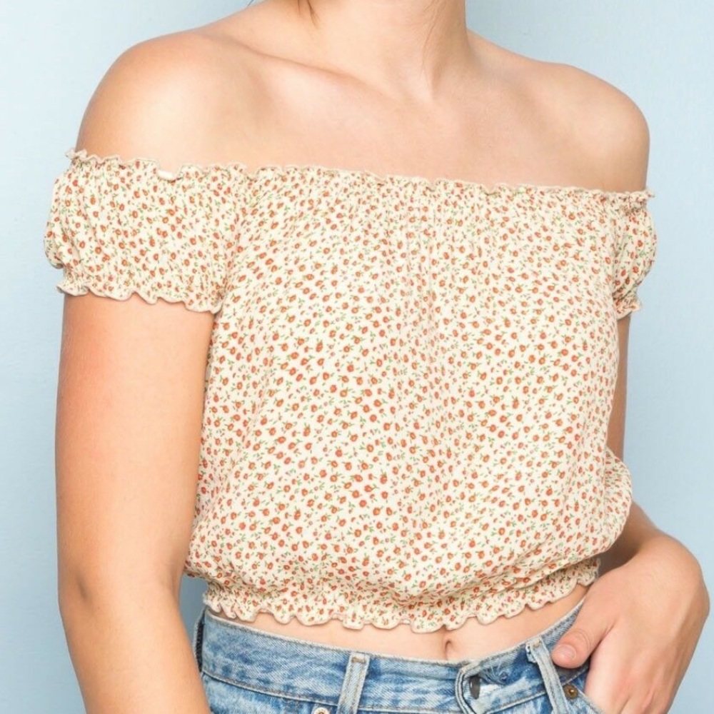 Brandy Melville rio top floral